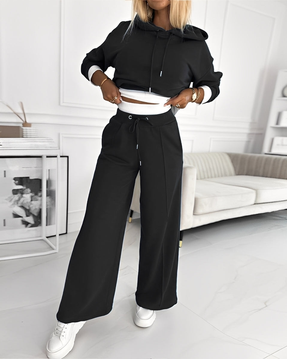 Paulina - Stylová dámská souprava s kapucí