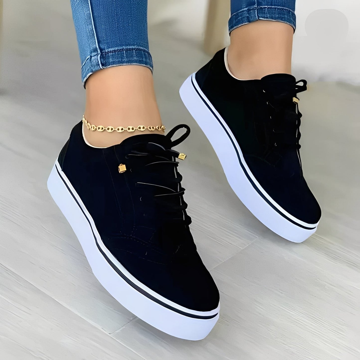 Elfleda - Fashionable, comfy women's sneakers