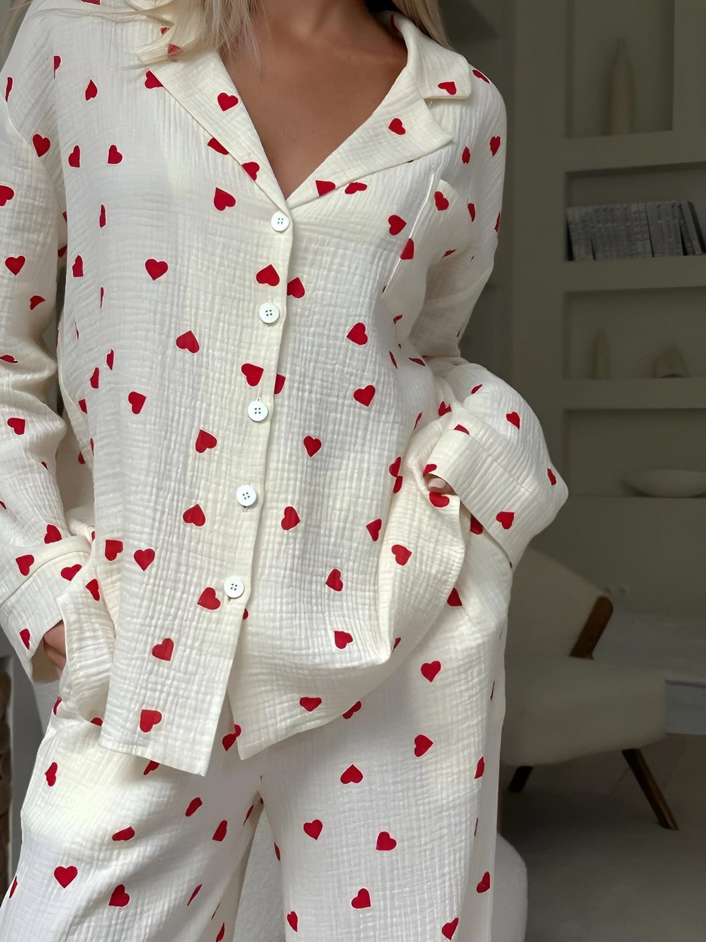 Lola – Stylové pyžamo s motivy srdcí