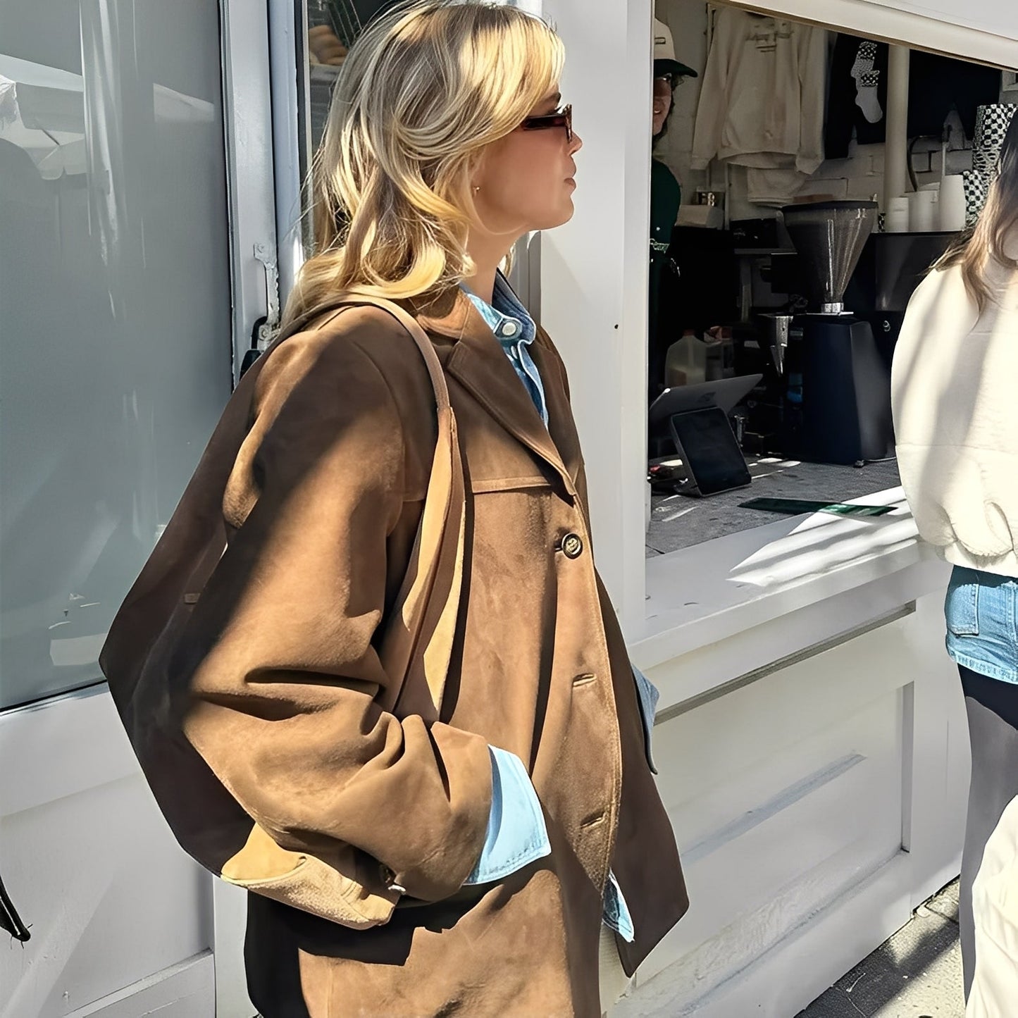 Laura - Ženská klasická koženková bunda s obráceným límcem