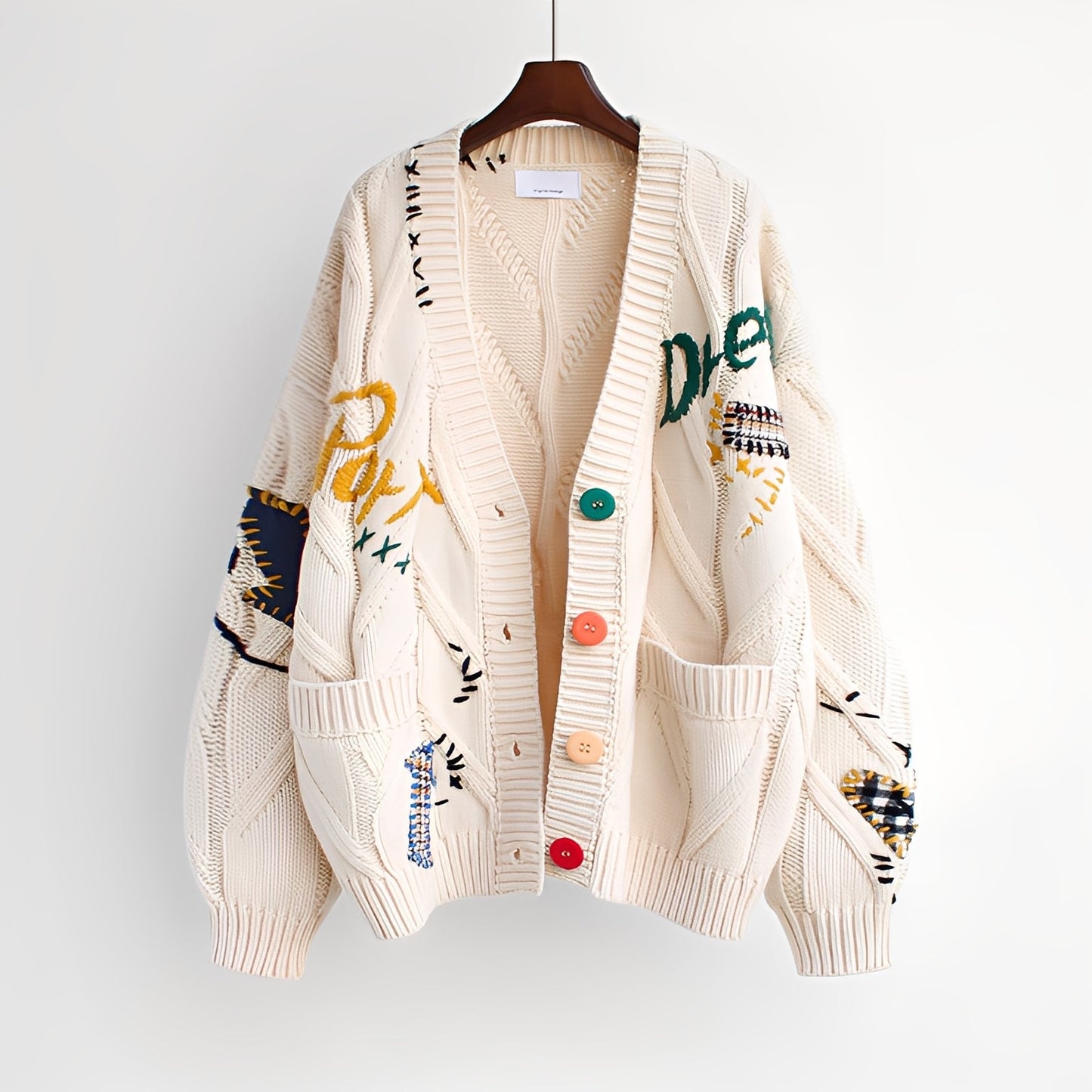 Chantelle - Dámský svetr s elegantními výšivkami