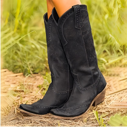 Bernardine - Elegantní cvokované kotníkové boty pro ženy