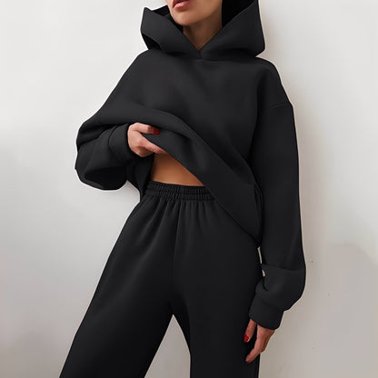 Wenona - Komfortní dámská sada s kapucí, ideální pro volný čas
