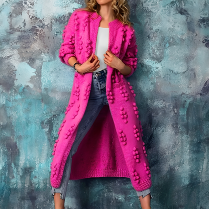 Nancy - Stylový prodloužený svetr s bambulemi pro ženy