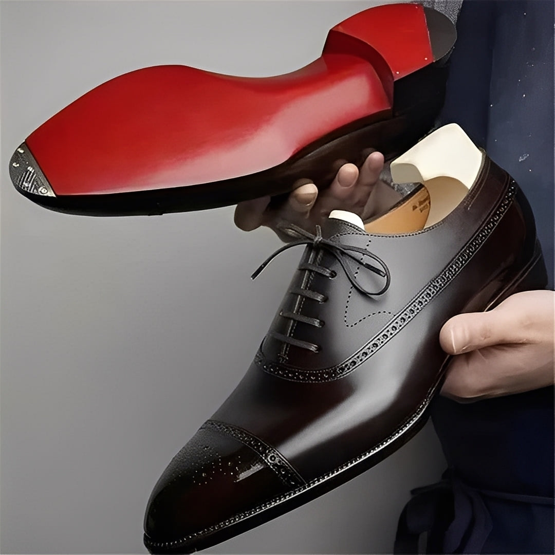 Fulton - Moderní formální kožené boty s brogue prvky pro muže