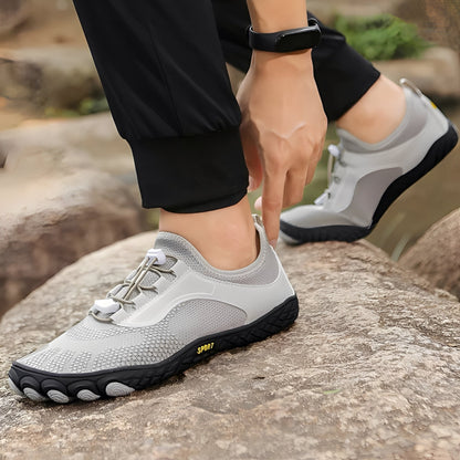 Granát - Lehká a pohodlná outdoorová obuv pro muže